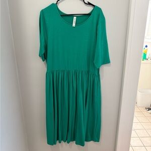 Zenana Outfitters Green Short Sleeve Dress
